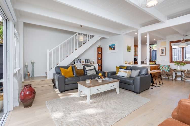 3/7a Seaside Avenue Waterview_12