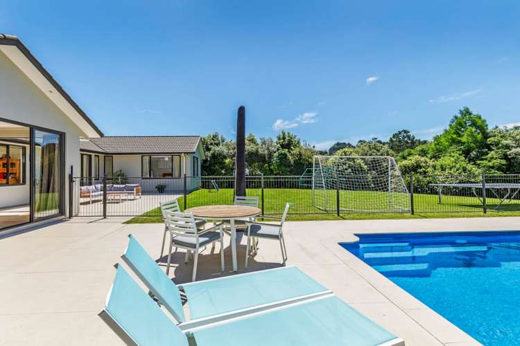 15 Wicklam Lane Greenhithe_38