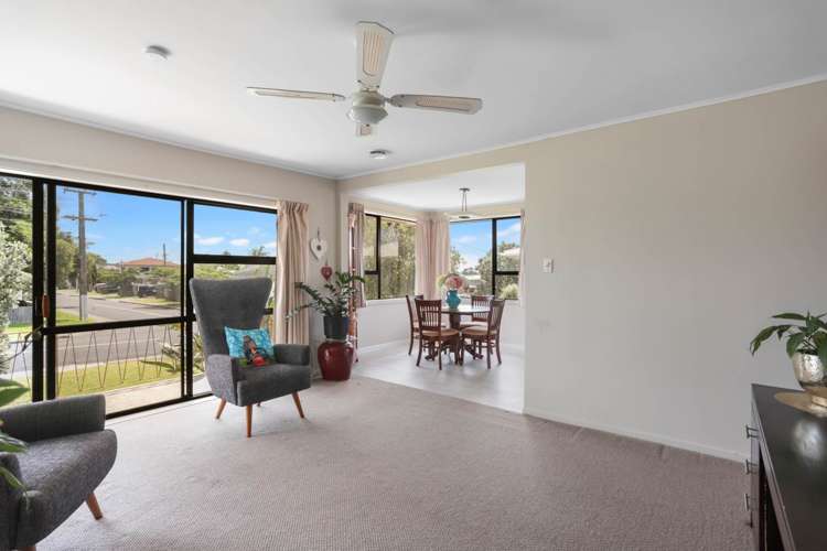 7 Cobham Crescent Kelston_6