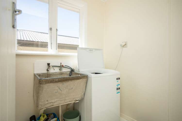 41 Christian Street Dannevirke_14