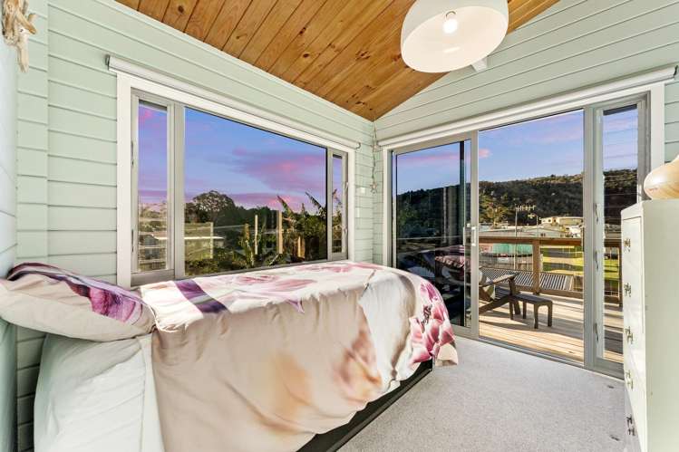 54 Waiwera Road Waiwera_13