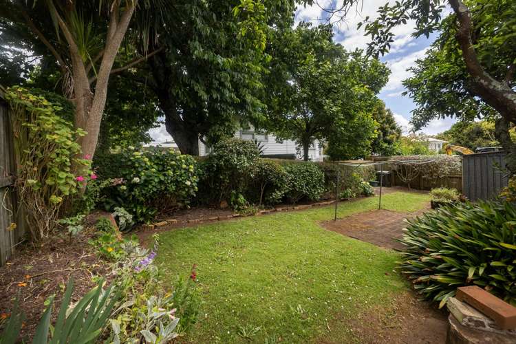 1B Maybeck Rd Mount Albert_7