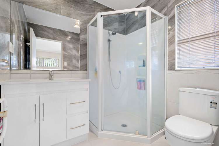 7 Sarteano Drive Manurewa_13