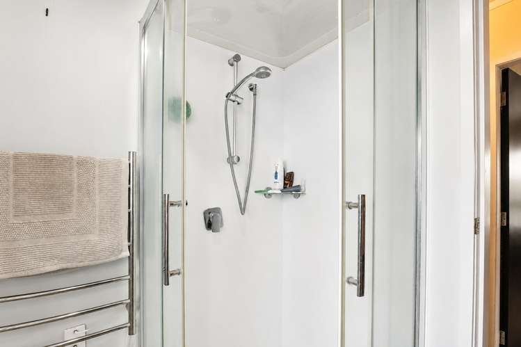 20A Whitworth Road Utuhina_15