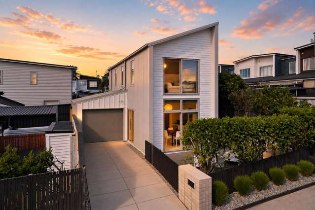 Standalone Living with Space to Park
