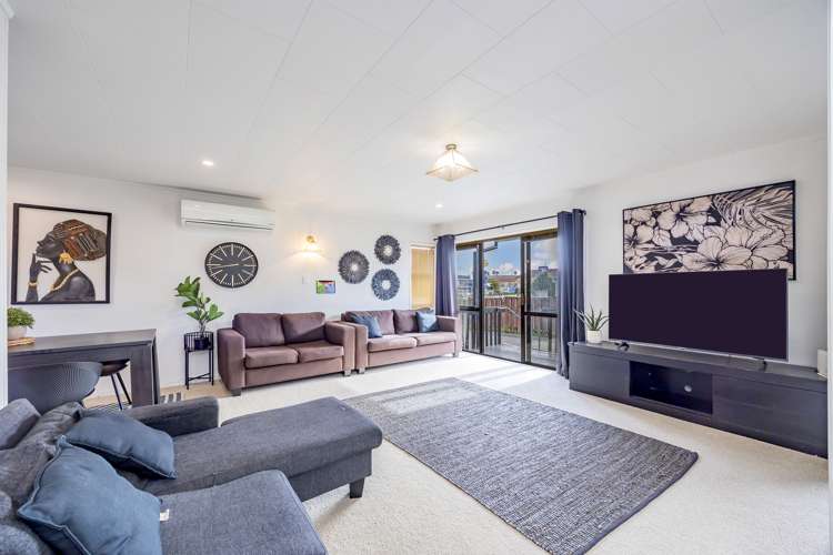 34 Aviemore Drive Highland Park_2