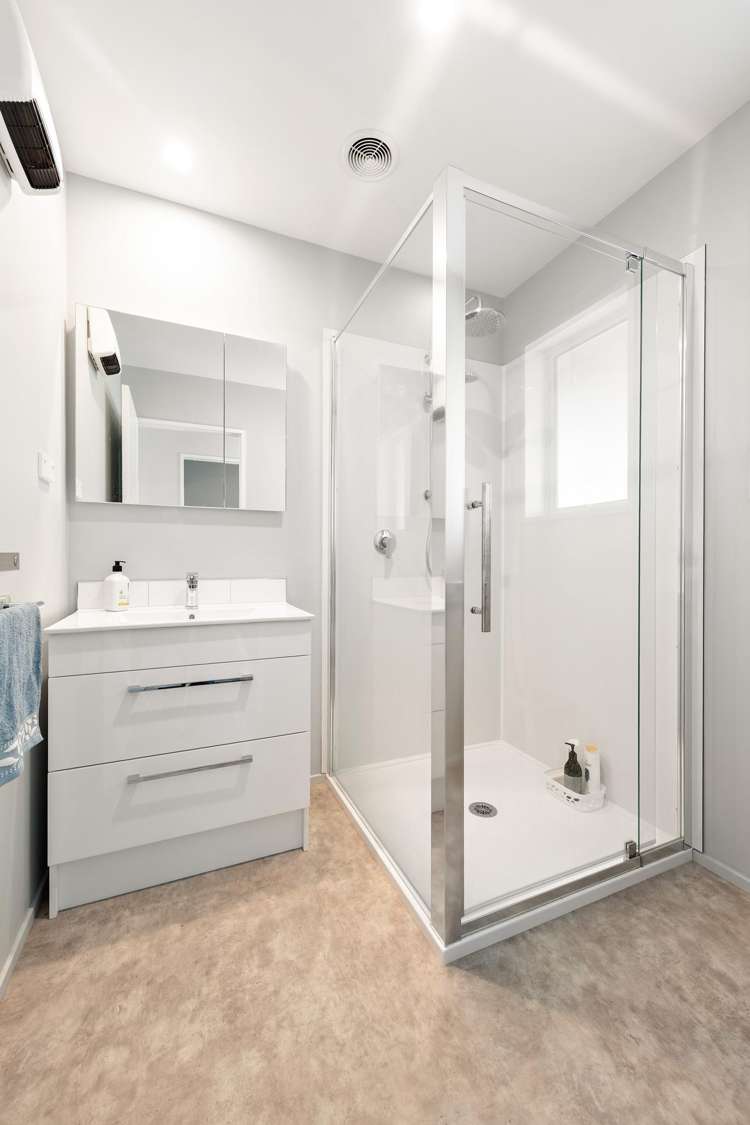 5 Surrey Street Orepuki_10