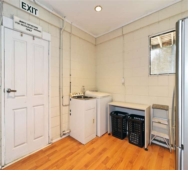 17 Easter Parade Glen Eden_25