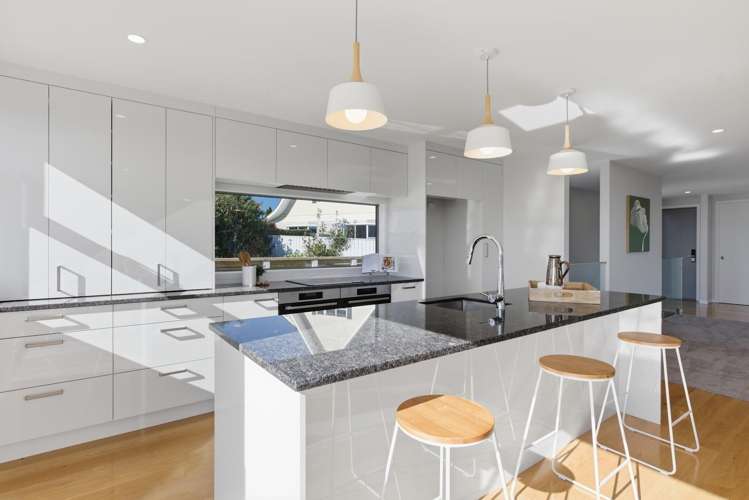 12c Ruskin Place Westown_23
