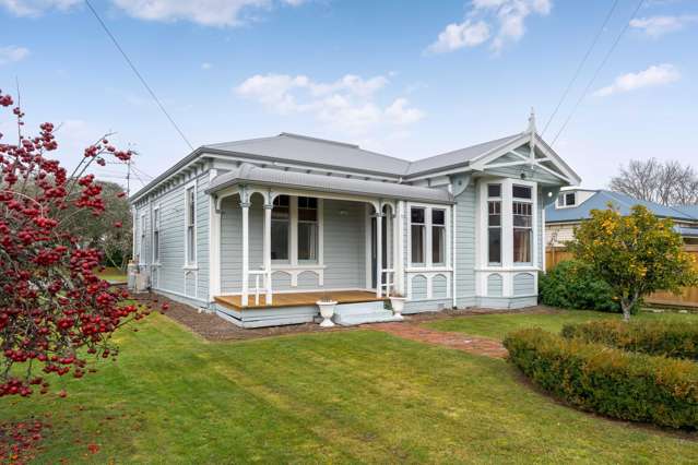 The Quintessential Greytown Villa