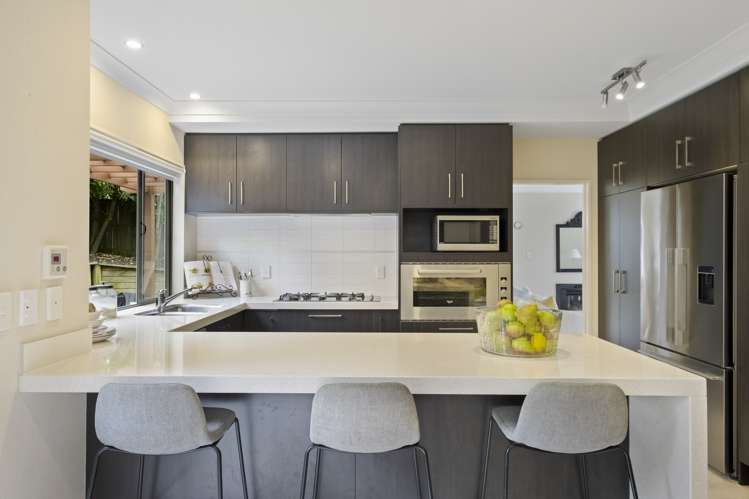 6 Solstone Place Flat Bush_8