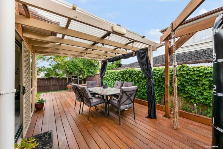 81 Baverstock Road Flat Bush_10