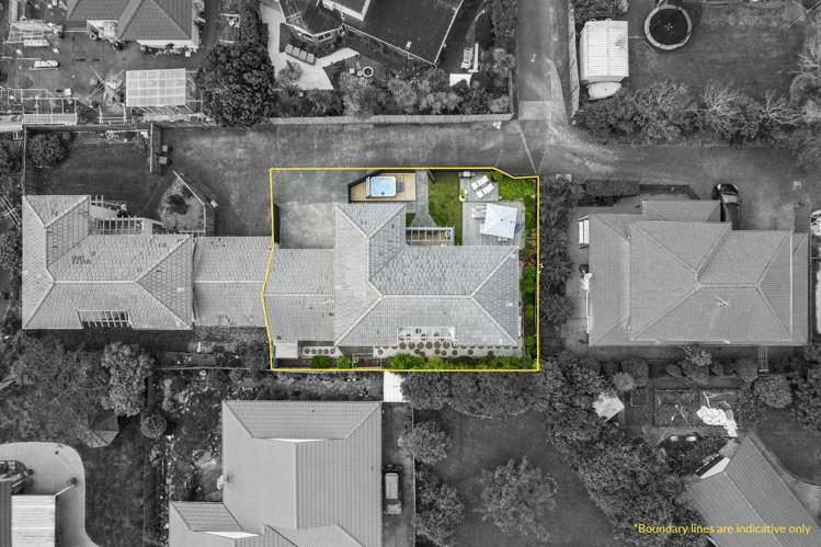 2/39 Simmental Crescent Somerville_21