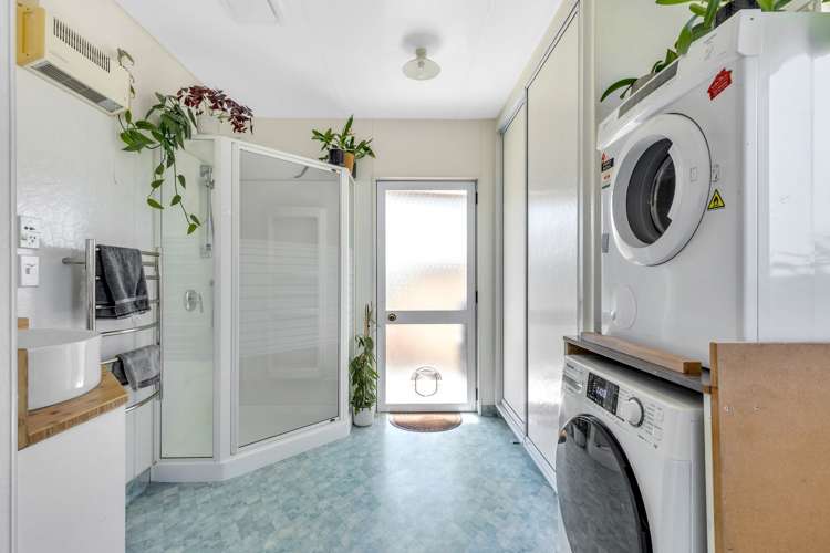 84 college street Motueka_15