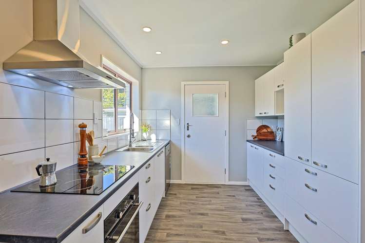 4 Amundsen Avenue Flaxmere_8