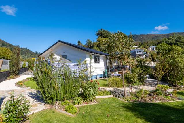 33 Wairau Road Picton_1