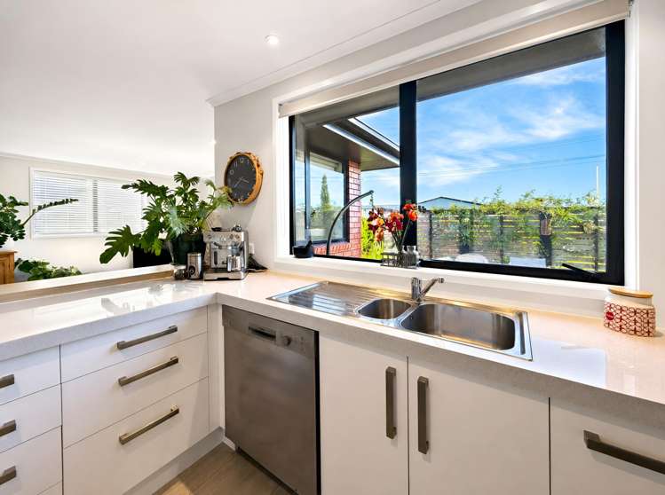1/1043 Alexandra Street_5