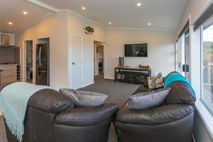 19 Eames Crescent Te Mata_9