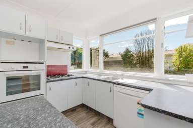 86 Dinsdale Road_2