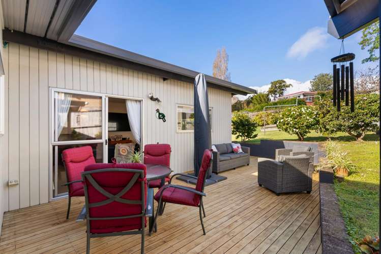 18 Uppingham Crescent Hillcrest_24