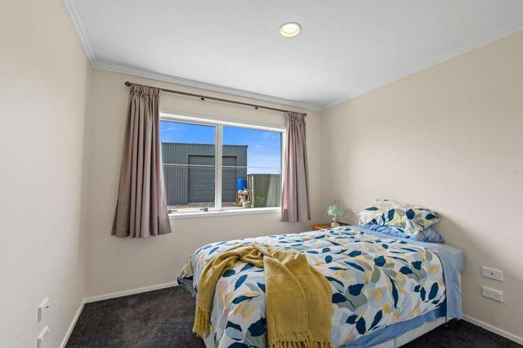 1484 Egmont Road Egmont Village_32