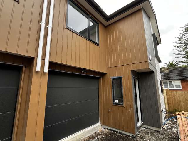 BRAND NEW - QUALITY 3 Bedroom 2.5 Bathroom home