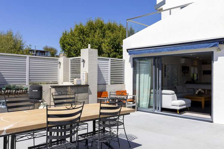 8A Chad Street Rainbow Point_20