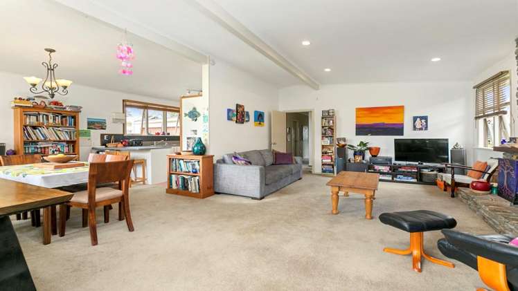 346 Levers Road Matua_9