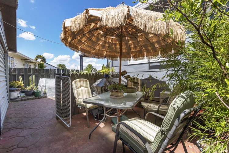 31 Arnold Street Leamington_16