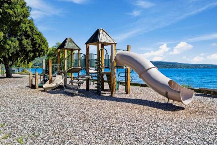 44 Tamatea Street Rotoiti Forest_25