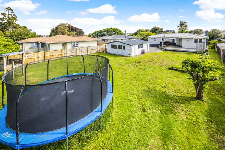 39 Fernaig Street Papakura_13