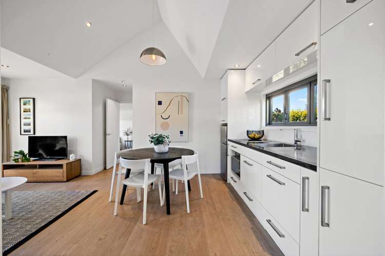 56 Lingarth Street Remuera_25