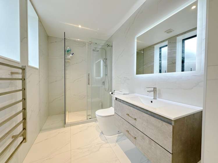 17a Winhall Rise Remuera_13