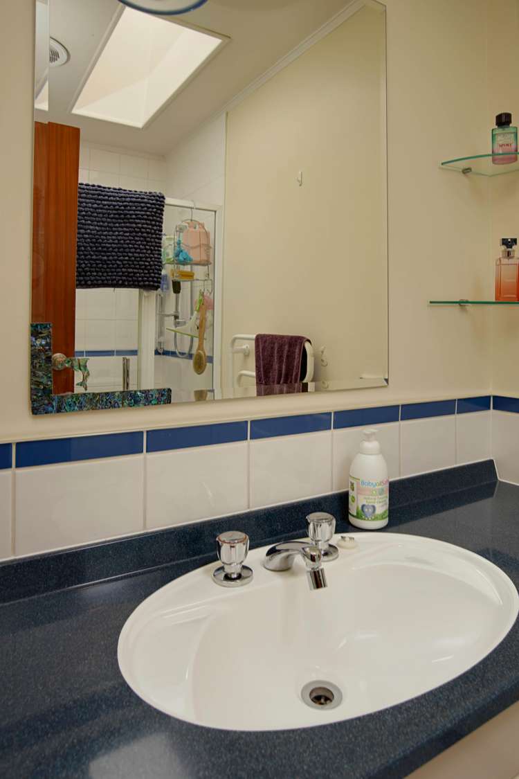 2/51 Fergusson Street Stoke_13