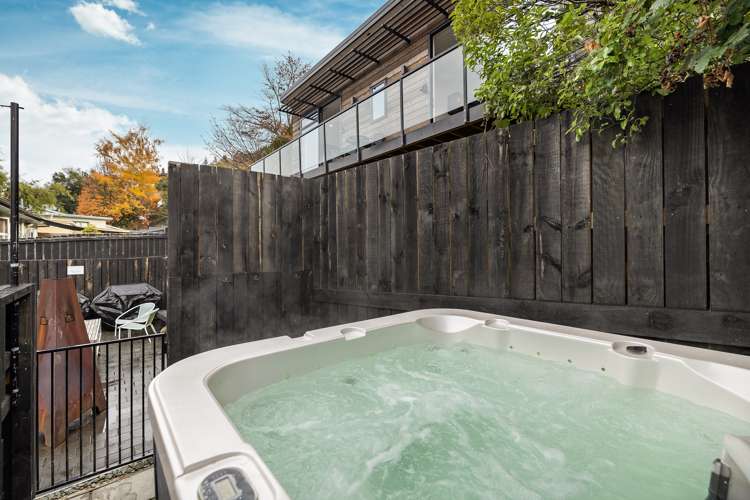 402 Frankton Road Queenstown_17