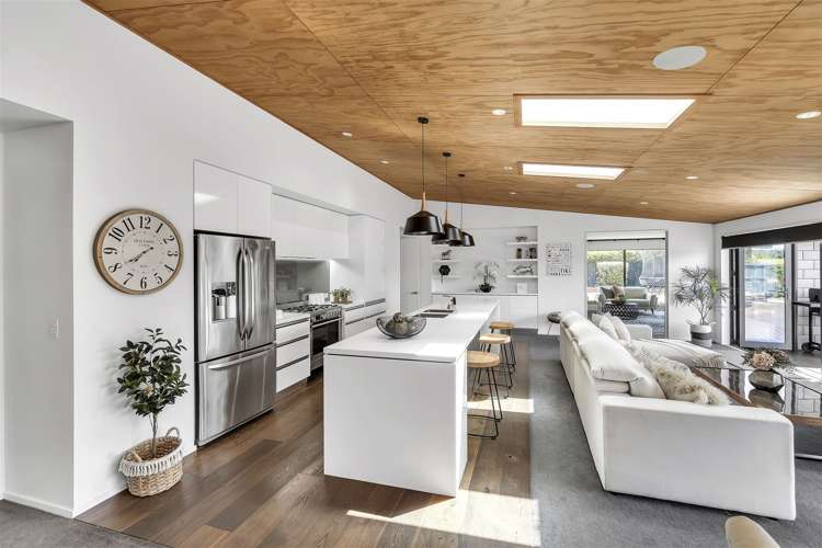 5 Simms Lane West Melton_5