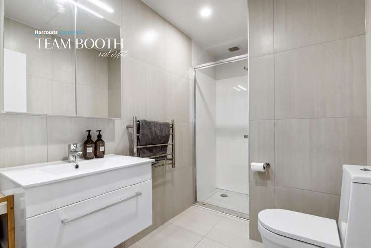 109/165 Lake Road Northcote_14