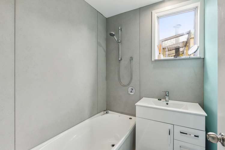 108 Martin Road Paraparaumu Beach_15