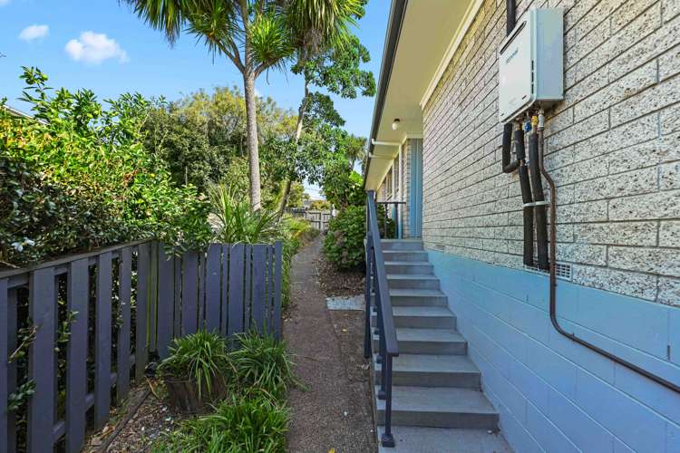 63 Macdonald Road Glenview_18