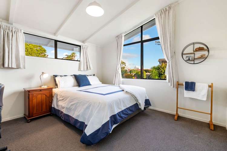 94 Torkar Road Clarks Beach_17