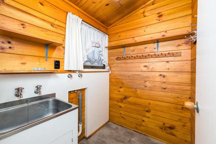 1 Andrew Street Waimate_14