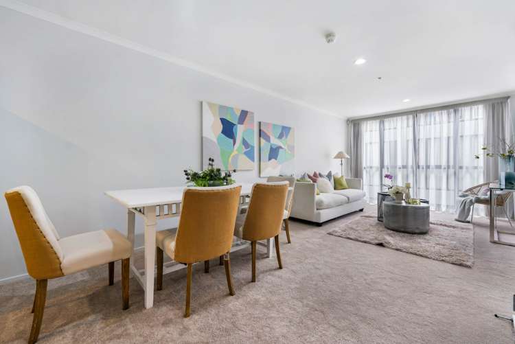 C608/176 Broadway Newmarket_10