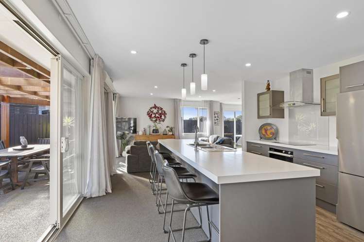 1 Minorca Lane Burwood_7