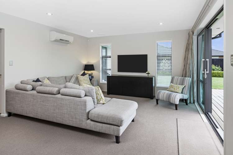 16 Handley Crescent Wigram_11