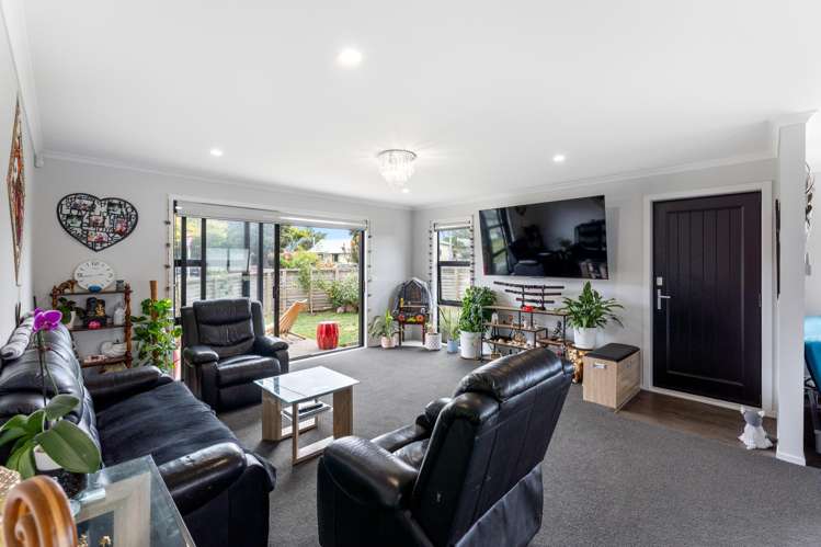 1 Kikorangi Way Paraparaumu_2