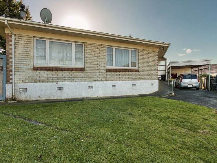 133 Edinburgh Street Pukekohe_7