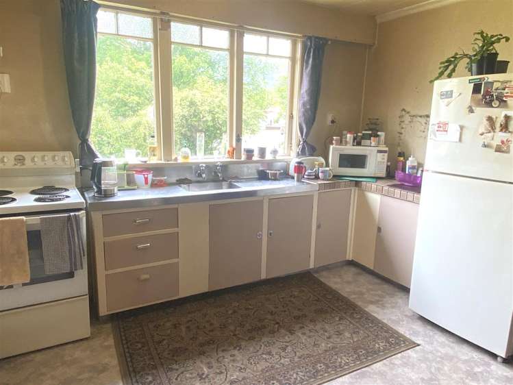 28 Clifford Street Blackball_5