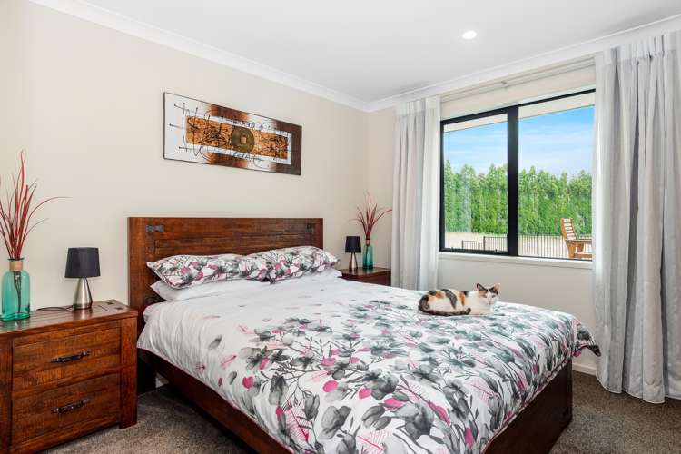 2 Raptor Way Welcome Bay_20