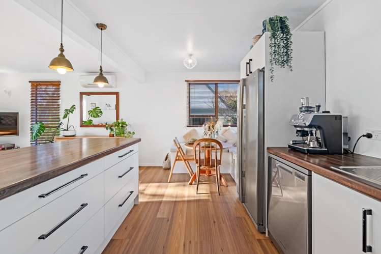 16 Handforth Street Onerahi_5