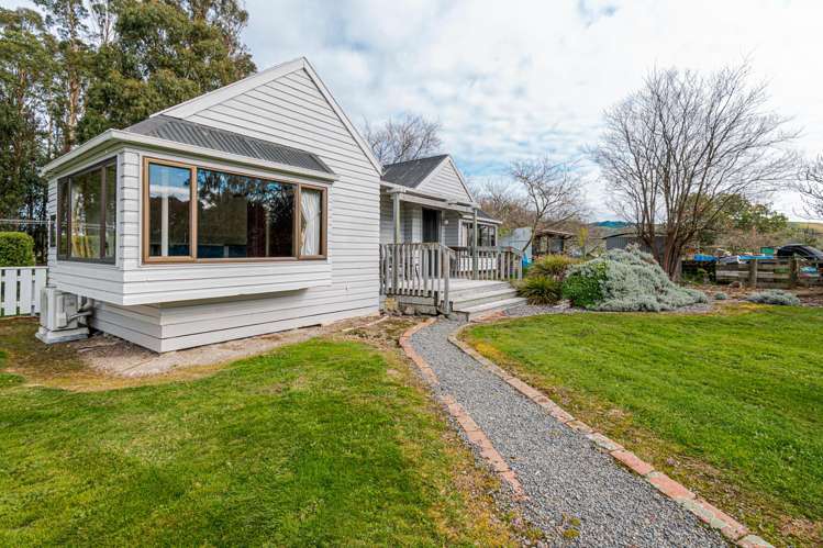 2 and 2a Knorp Street Otane_42